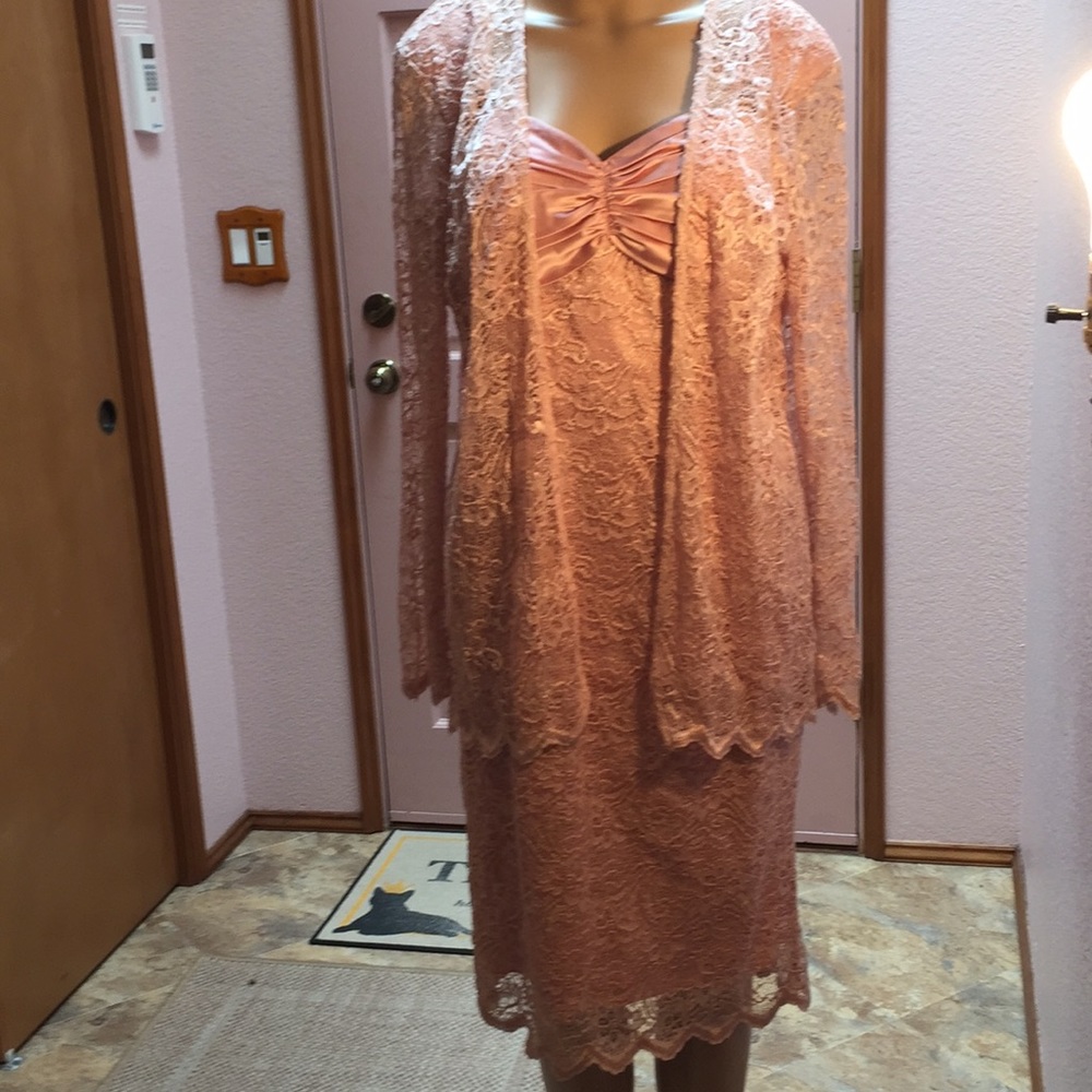 Fancy Lace dress with lace jacket size 9/10